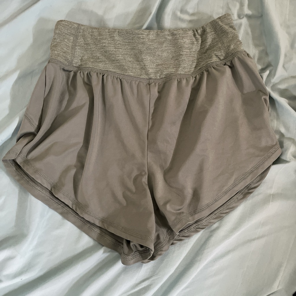 green athletic shorts size small